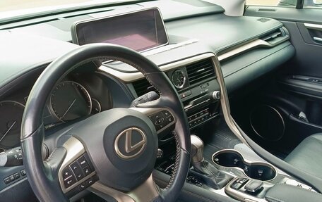 Lexus RX IV рестайлинг, 2016 год, 4 650 000 рублей, 11 фотография