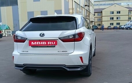 Lexus RX IV рестайлинг, 2016 год, 4 650 000 рублей, 6 фотография
