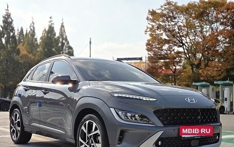 Hyundai Kona I, 2022 год, 2 100 000 рублей, 3 фотография