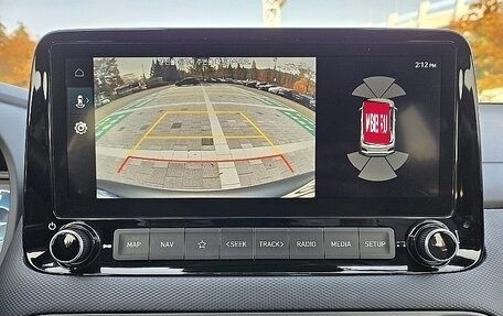 Hyundai Kona I, 2022 год, 2 100 000 рублей, 14 фотография