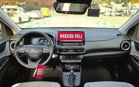 Hyundai Kona I, 2022 год, 2 100 000 рублей, 6 фотография