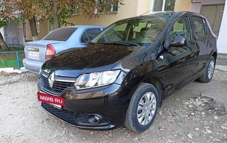 Renault Sandero II рестайлинг, 2015 год, 845 000 рублей, 5 фотография