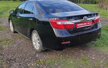 Toyota Camry, 2013 год, 2 000 000 рублей, 3 фотография