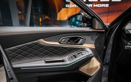 CheryExeed TXL, 2024 год, 3 850 000 рублей, 11 фотография