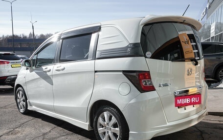 Honda Freed I, 2010 год, 959 000 рублей, 8 фотография