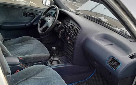 Nissan Primera II рестайлинг, 1992 год, 160 000 рублей, 9 фотография