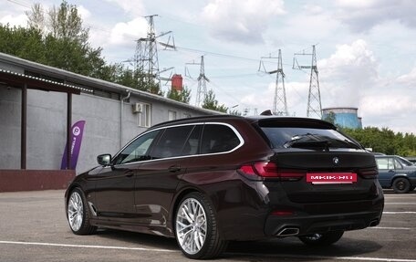 BMW 5 серия, 2021 год, 5 800 000 рублей, 6 фотография