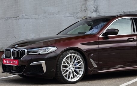 BMW 5 серия, 2021 год, 5 800 000 рублей, 19 фотография