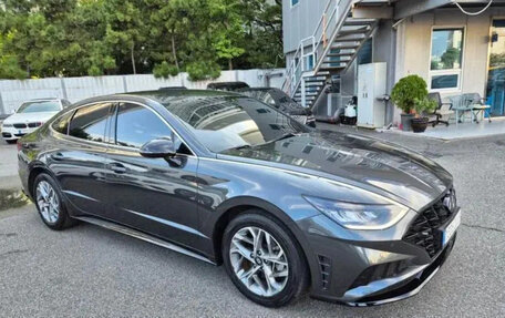 Hyundai Sonata VIII, 2022 год, 2 080 000 рублей, 3 фотография