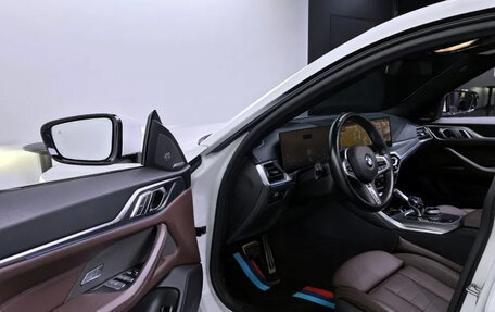 BMW i4, 2022 год, 6 533 000 рублей, 9 фотография