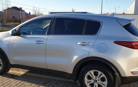 KIA Sportage IV рестайлинг, 2018 год, 1 850 000 рублей, 9 фотография