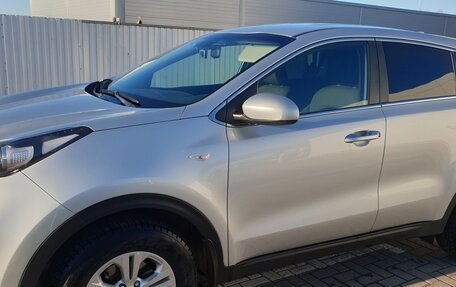 KIA Sportage IV рестайлинг, 2018 год, 1 850 000 рублей, 8 фотография