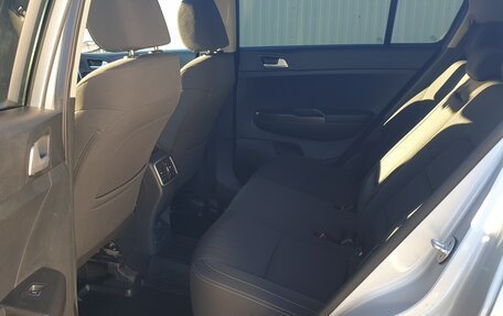 KIA Sportage IV рестайлинг, 2018 год, 1 850 000 рублей, 18 фотография