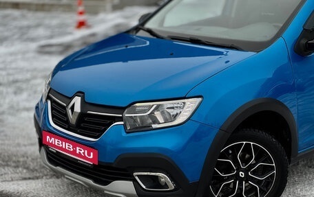 Renault Logan II, 2019 год, 1 039 000 рублей, 5 фотография