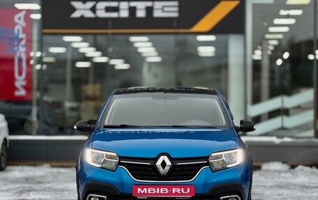 Renault Logan II, 2019 год, 1 039 000 рублей, 2 фотография