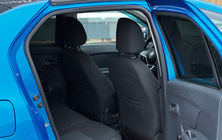 Renault Logan II, 2019 год, 1 039 000 рублей, 15 фотография