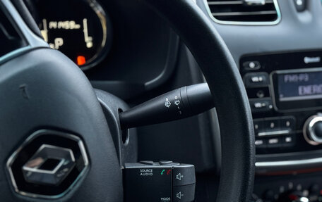 Renault Logan II, 2019 год, 1 039 000 рублей, 30 фотография