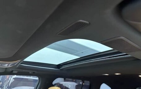 Lexus LX, 2022 год, 14 100 077 рублей, 17 фотография