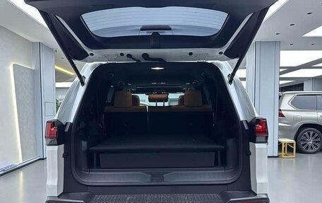 Lexus LX, 2022 год, 14 100 077 рублей, 22 фотография