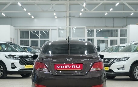 Hyundai Solaris II рестайлинг, 2015 год, 979 000 рублей, 5 фотография