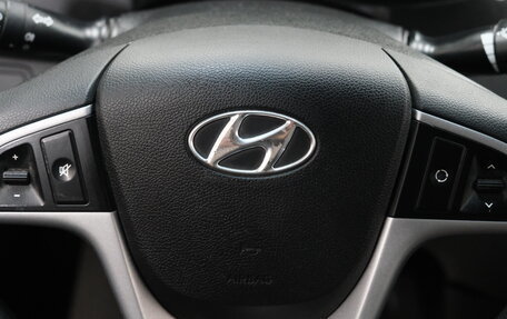 Hyundai Solaris II рестайлинг, 2015 год, 979 000 рублей, 13 фотография