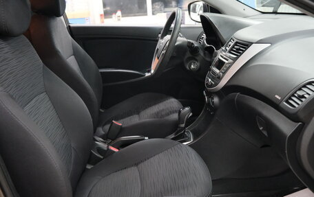 Hyundai Solaris II рестайлинг, 2015 год, 979 000 рублей, 19 фотография