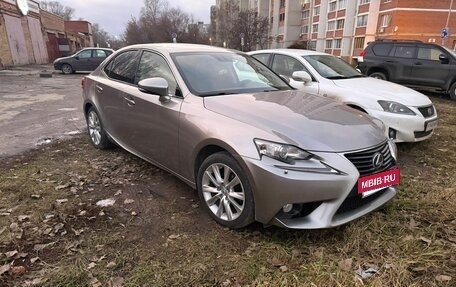 Lexus IS III, 2013 год, 2 300 000 рублей, 2 фотография