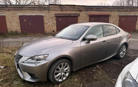 Lexus IS III, 2013 год, 2 300 000 рублей, 7 фотография