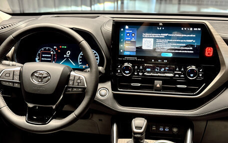 Toyota Highlander, 2025 год, 5 400 000 рублей, 7 фотография