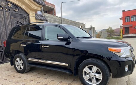 Toyota Land Cruiser 200, 2012 год, 3 590 000 рублей, 4 фотография