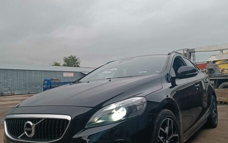 Volvo V40 Cross Country I, 2016 год, 1 400 000 рублей, 8 фотография