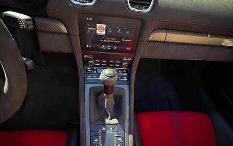 Porsche 718 Spyder, 2024 год, 28 000 000 рублей, 9 фотография