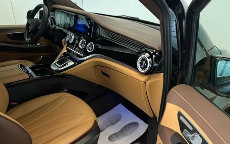 Mercedes-Benz Vito, 2024 год, 6 870 000 рублей, 12 фотография