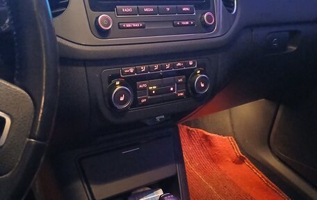 Volkswagen Tiguan I, 2014 год, 1 050 000 рублей, 4 фотография