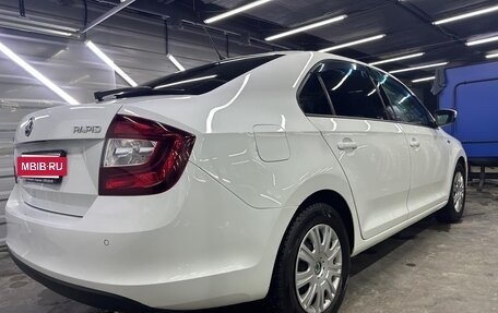 Skoda Rapid I, 2018 год, 1 050 000 рублей, 3 фотография