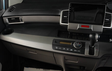 Honda Freed I, 2011 год, 1 049 000 рублей, 14 фотография