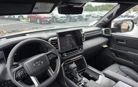 Toyota Tundra, 2025 год, 13 490 000 рублей, 8 фотография