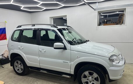 Chevrolet Niva I рестайлинг, 2012 год, 415 000 рублей, 7 фотография