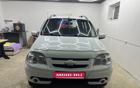 Chevrolet Niva I рестайлинг, 2012 год, 415 000 рублей, 3 фотография