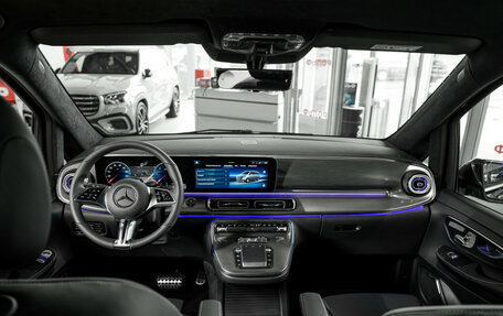 Mercedes-Benz V-Класс, 2024 год, 15 500 000 рублей, 12 фотография