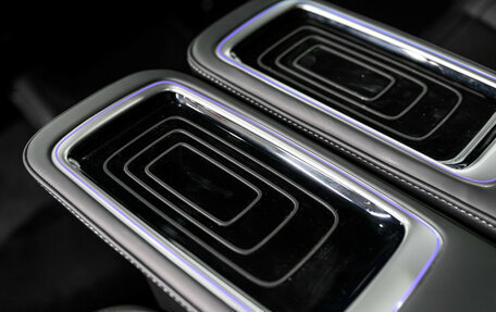 Mercedes-Benz V-Класс, 2024 год, 15 500 000 рублей, 18 фотография