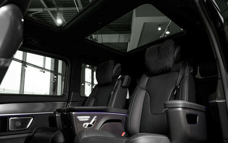 Mercedes-Benz V-Класс, 2024 год, 15 500 000 рублей, 21 фотография