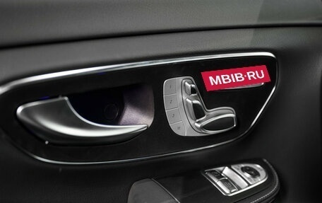 Mercedes-Benz V-Класс, 2024 год, 15 500 000 рублей, 28 фотография