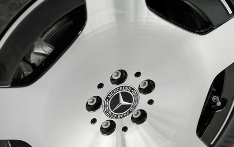 Mercedes-Benz V-Класс, 2024 год, 15 500 000 рублей, 38 фотография