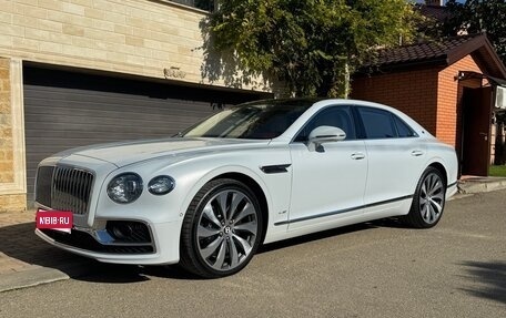 Bentley Flying Spur, 2020 год, 20 000 000 рублей, 1 фотография