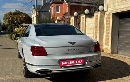 Bentley Flying Spur, 2020 год, 20 000 000 рублей, 9 фотография