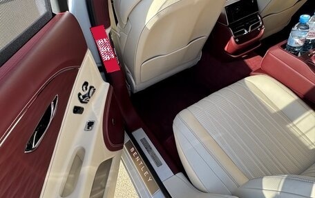 Bentley Flying Spur, 2020 год, 20 000 000 рублей, 18 фотография