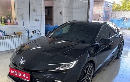 Toyota Camry, 2024 год, 4 100 000 рублей, 2 фотография