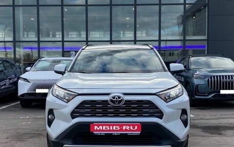 Toyota RAV4, 2019 год, 3 099 000 рублей, 2 фотография