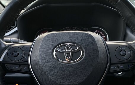 Toyota RAV4, 2019 год, 3 099 000 рублей, 17 фотография